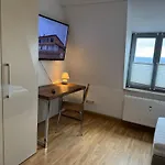 Apartmenthaus Weimarblick - Gratis Stellplaetze - Wlan - Smarttv - Zentral In דירה *