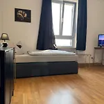 דירה Apartmenthaus Weimarblick - Gratis Stellplaetze - Wlan - Smarttv - Zentral In *