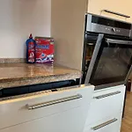 Apartment Apartmenthaus Weimarblick - Gratis Stellplaetze - Wlan - Smarttv - Zentral In
