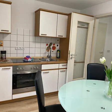 Apartmenthaus Weimarblick - Gratis Stellplaetze - Wlan - Smarttv - Zentral In Веймар