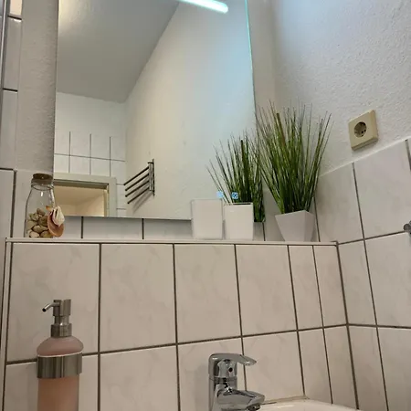 Апартаменты Apartmenthaus Weimarblick - Gratis Stellplaetze - Wlan - Smarttv - Zentral In