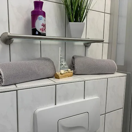 Apartmenthaus Weimarblick - Gratis Stellplaetze - Wlan - Smarttv - Zentral In *