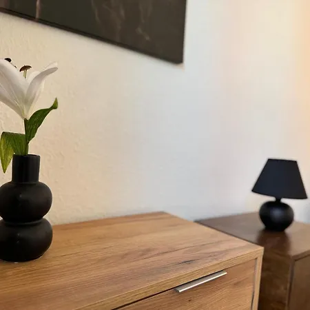 Apartment Apartmenthaus Weimarblick - Gratis Stellplätze - Wlan - Smarttv - Zentral In