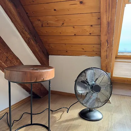 Apartmenthaus Weimarblick - Gratis Stellplätze - Wlan - Smarttv - Zentral In *