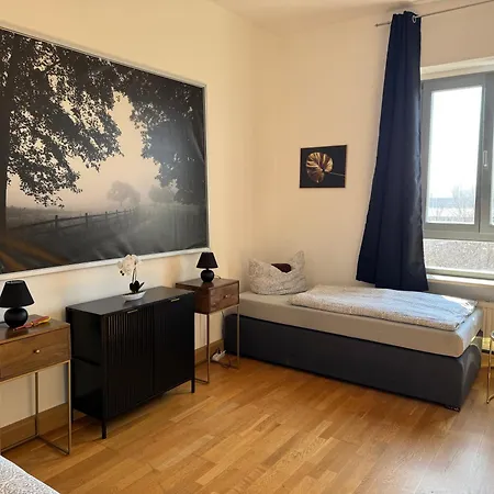 Apartmenthaus Weimarblick - Gratis Stellplaetze - Wlan - Smarttv - Zentral In * Weimar (Thuringia)