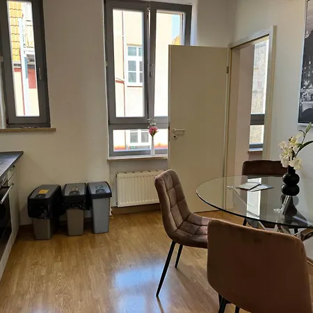 Apartmenthaus Weimarblick - Gratis Stellplaetze - Wlan - Smarttv - Zentral In * Weimar (Thuringia)