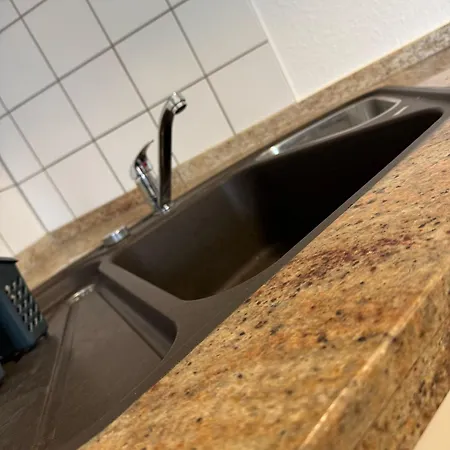 Apartmenthaus Weimarblick - Gratis Stellplaetze - Wlan - Smarttv - Zentral In * Веймар
