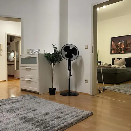 Apartmenthaus Weimarblick - Gratis Stellplaetze - Wlan - Smarttv - Zentral In Weimar (Thuringia)