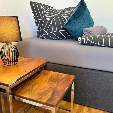 Apartmenthaus Weimarblick - Gratis Stellplaetze - Wlan - Smarttv - Zentral In *