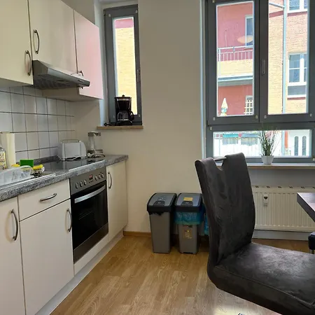 Apartmenthaus Weimarblick - Gratis Stellplaetze - Wlan - Smarttv - Zentral In Daire *