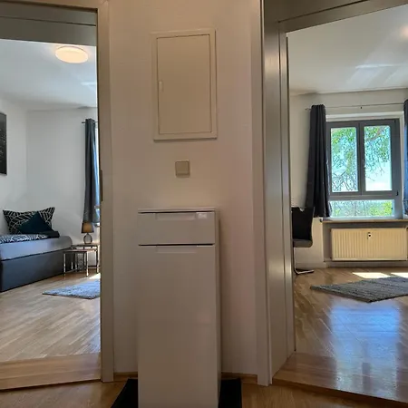 Apartmenthaus Weimarblick - Gratis Stellplaetze - Wlan - Smarttv - Zentral In *