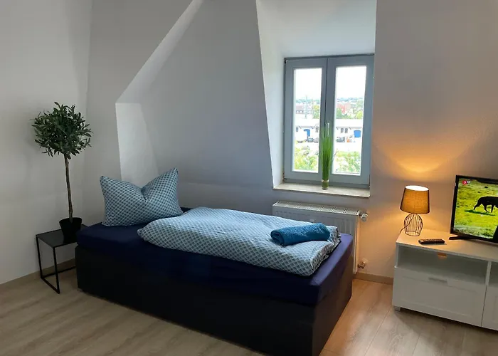 Apartmenthaus Weimarblick - Gratis Stellplaetze - Wlan - Smarttv - Zentral In *