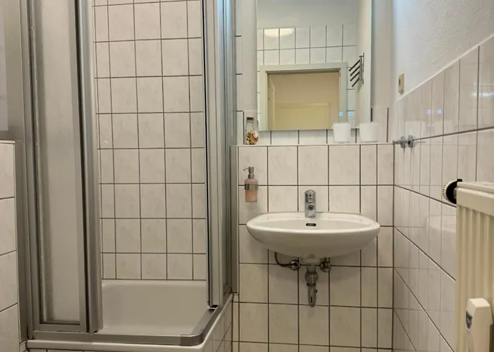 Apartmenthaus Weimarblick - Gratis Stellplaetze - Wlan - Smarttv - Zentral In Appartement *