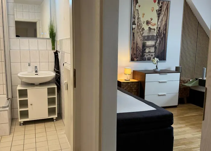 Apartmenthaus Weimarblick - Gratis Stellplaetze - Wlan - Smarttv - Zentral In
