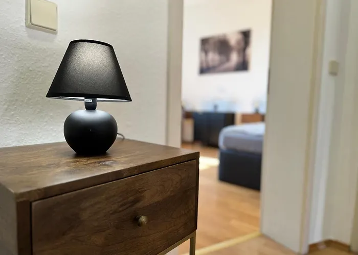 Apartmenthaus Weimarblick - Gratis Stellplaetze - Wlan - Smarttv - Zentral In Appartement