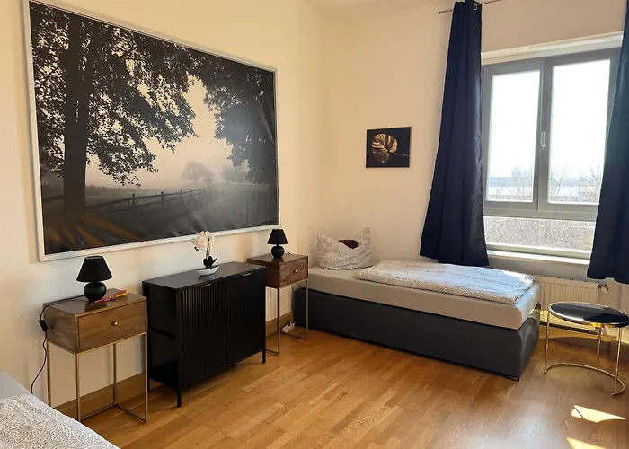 Apartmenthaus Weimarblick - Gratis Stellplaetze - Wlan - Smarttv - Zentral In * Weimar (Thuringia)