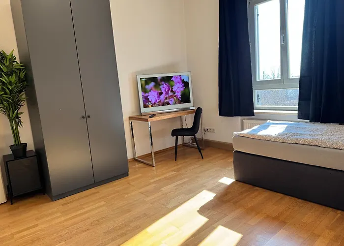 Appartement Apartmenthaus Weimarblick - Gratis Stellplaetze - Wlan - Smarttv - Zentral In