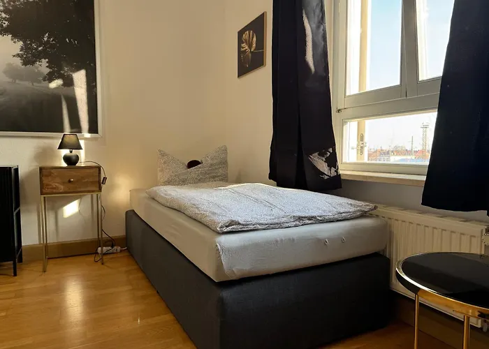 Apartmenthaus Weimarblick - Gratis Stellplaetze - Wlan - Smarttv - Zentral In * Weimar (Thuringia)