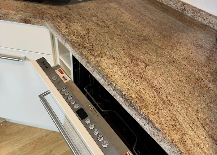 Daire Apartmenthaus Weimarblick - Gratis Stellplaetze - Wlan - Smarttv - Zentral In Weimar (Thuringia)