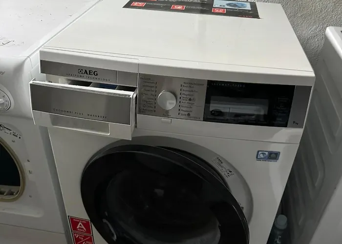 Apartmenthaus Weimarblick - Gratis Stellplaetze - Wlan - Smarttv - Zentral In