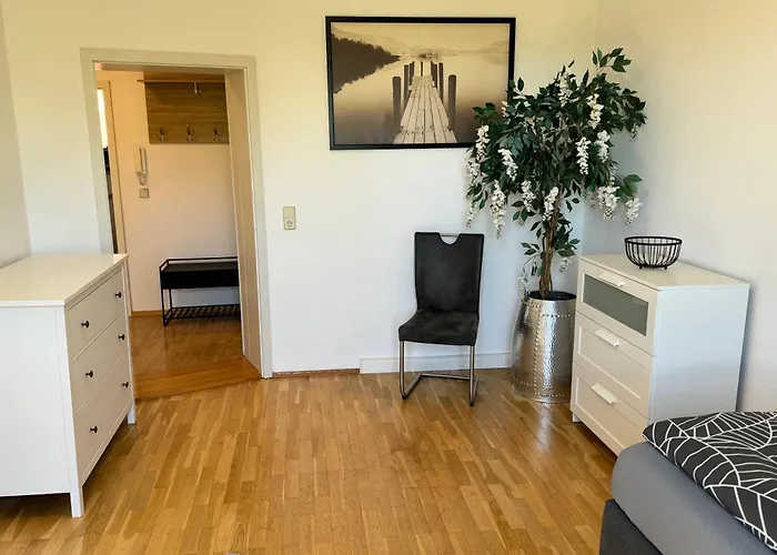 Apartmenthaus Weimarblick - Gratis Stellplaetze - Wlan - Smarttv - Zentral In Weimar (Thuringia)